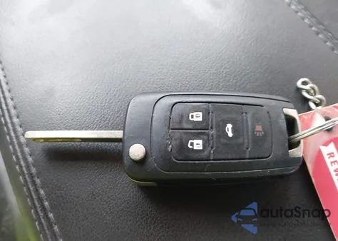 2015 Chevrolet Malibu 1Lt из США, поврежденный, VIN 1G11C5SL8FF106033